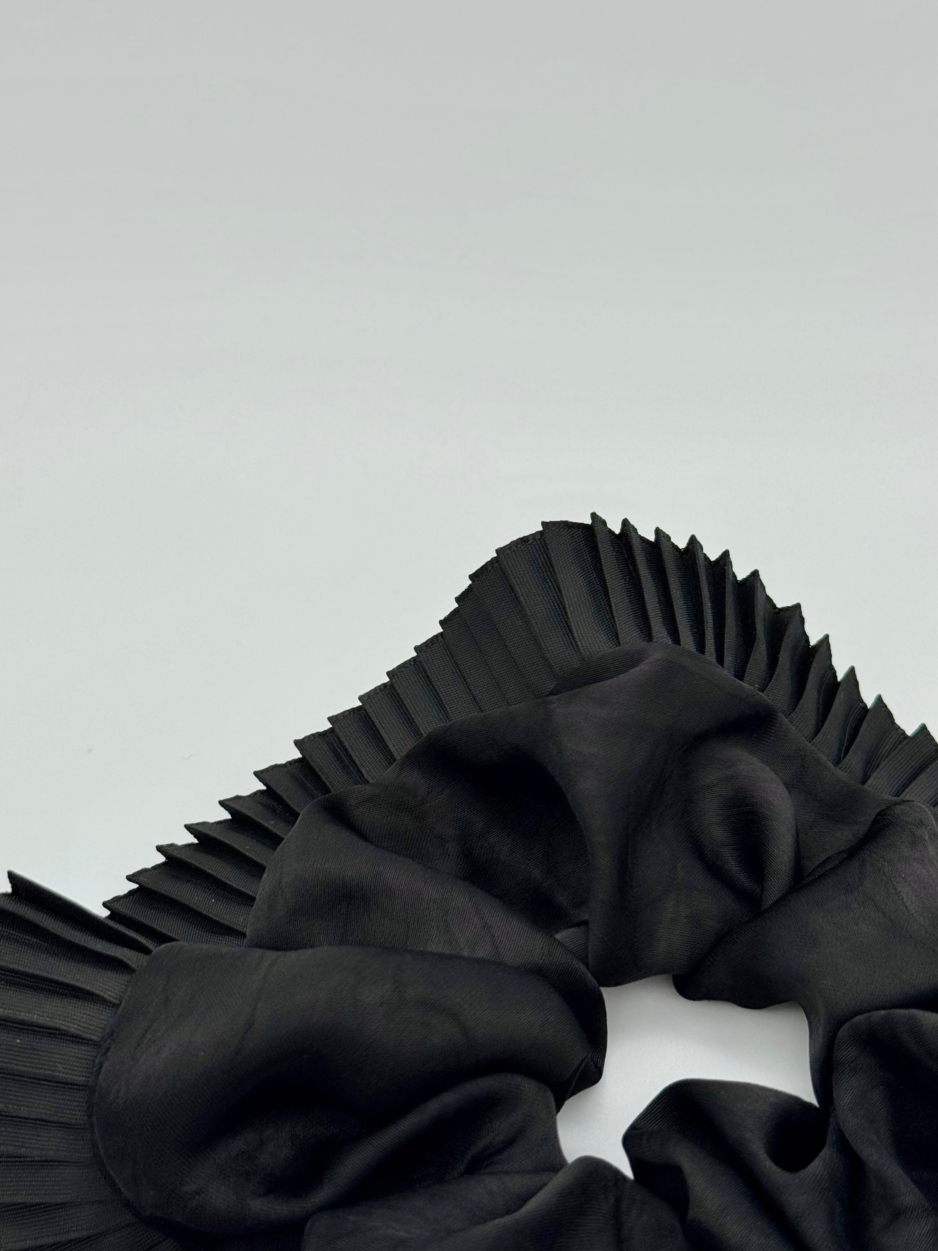 Elegance – All Black Silk-Style Scrunchie
