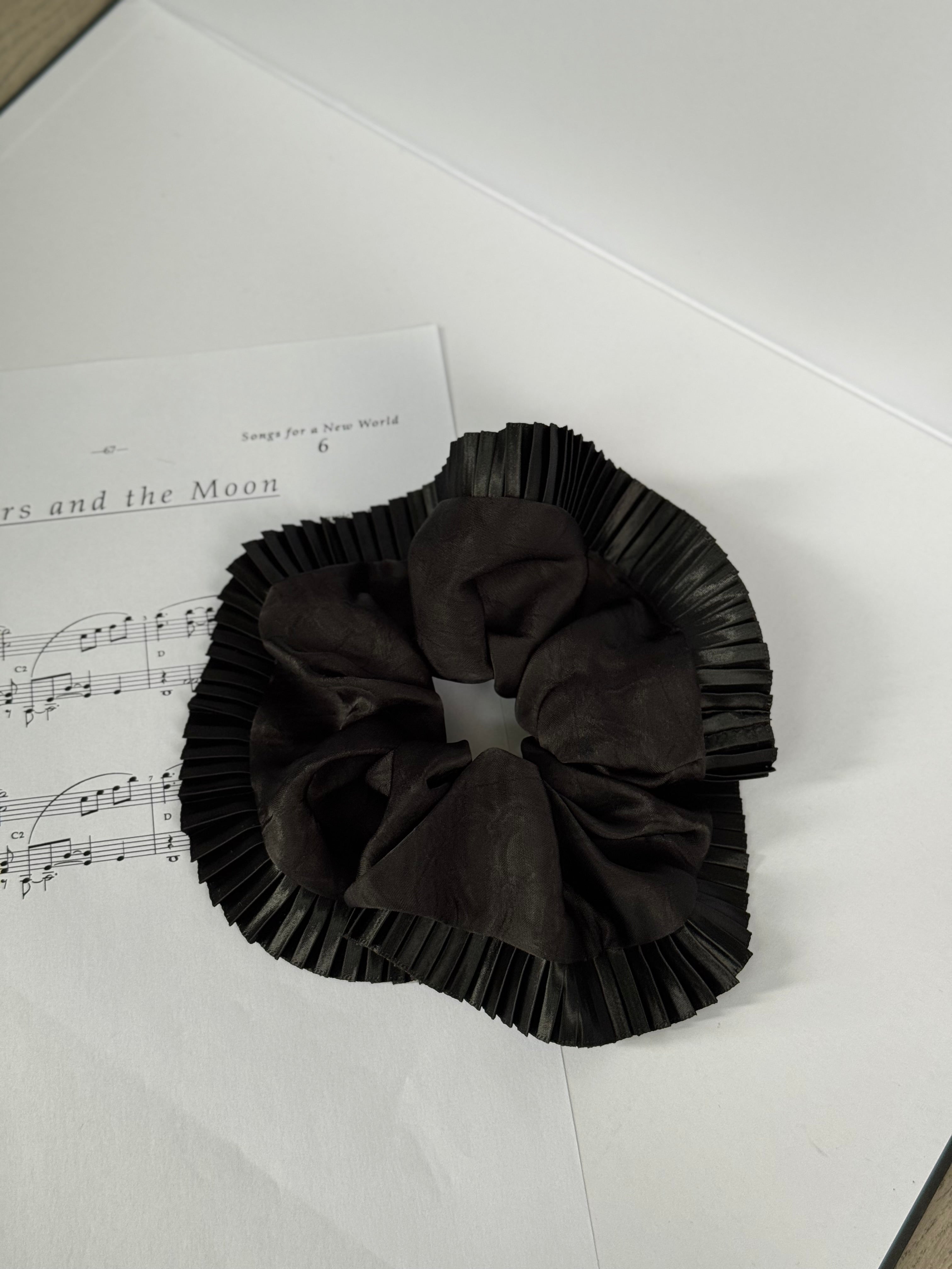 Elegance-Black silk Scrunchie with organ pleated lace，elegant Ponytail Holders，daylily hair tie